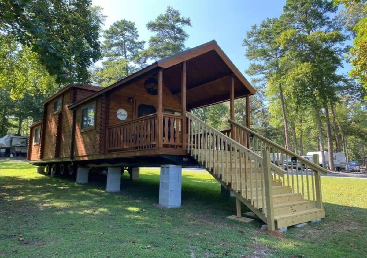 אשבורו Serene 1Br Cabin Near Nc Z00 With Loft & Waterview מראה חיצוני תמונה