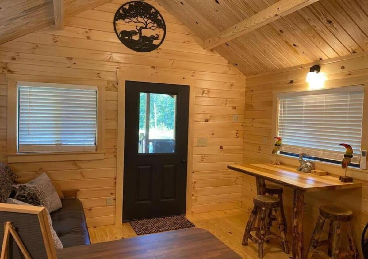 אשבורו Serene 1Br Cabin Near Nc Z00 With Loft & Waterview מראה חיצוני תמונה